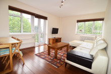 Two bedroom apartment to let on Wellington Road, St John's Wood